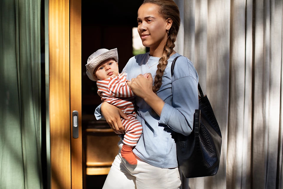 Set de biberoane pentru bebeluşi SCD657/11